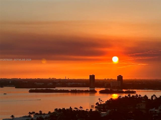 7601 E Treasure Drive PH206, North Bay Village, FL 33141