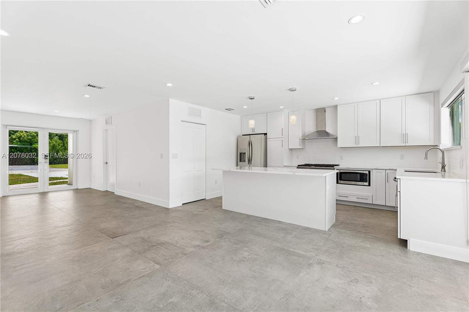 6099 SW 38th Street 0 — photo 6