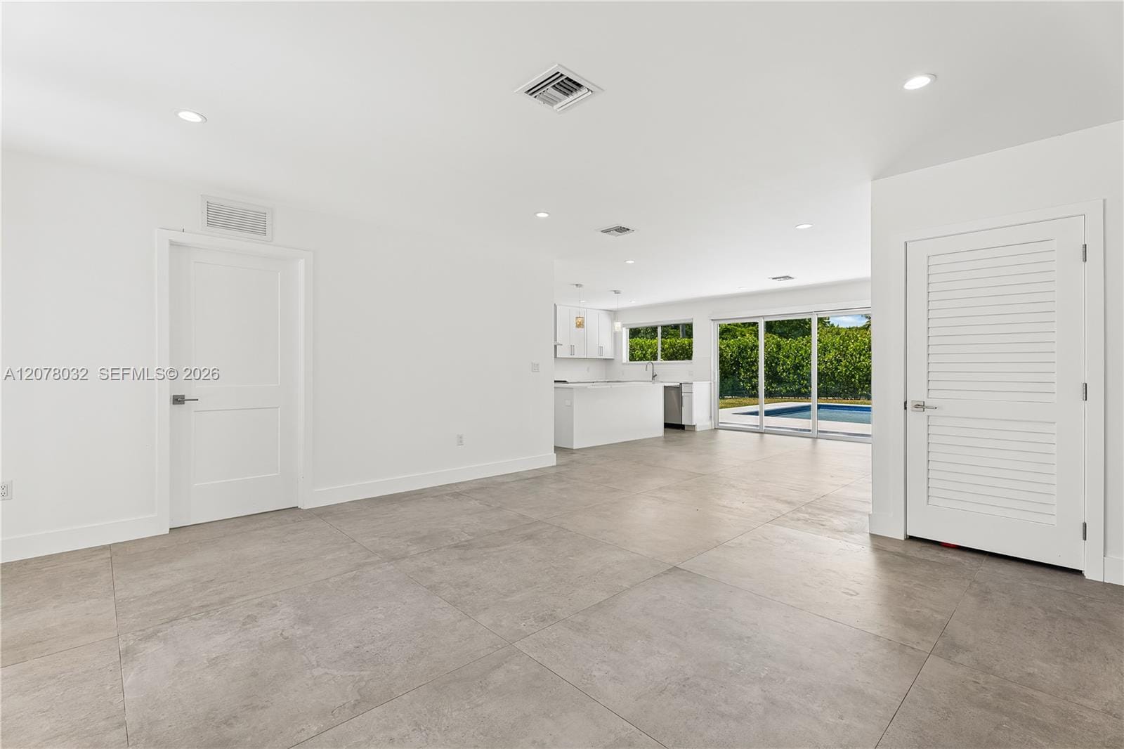 6099 SW 38th Street 0 — photo 4