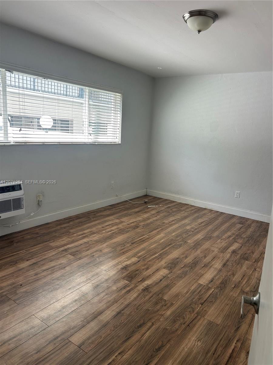 415 76th Street 2, Miami Beach, FL 33141 photo 5