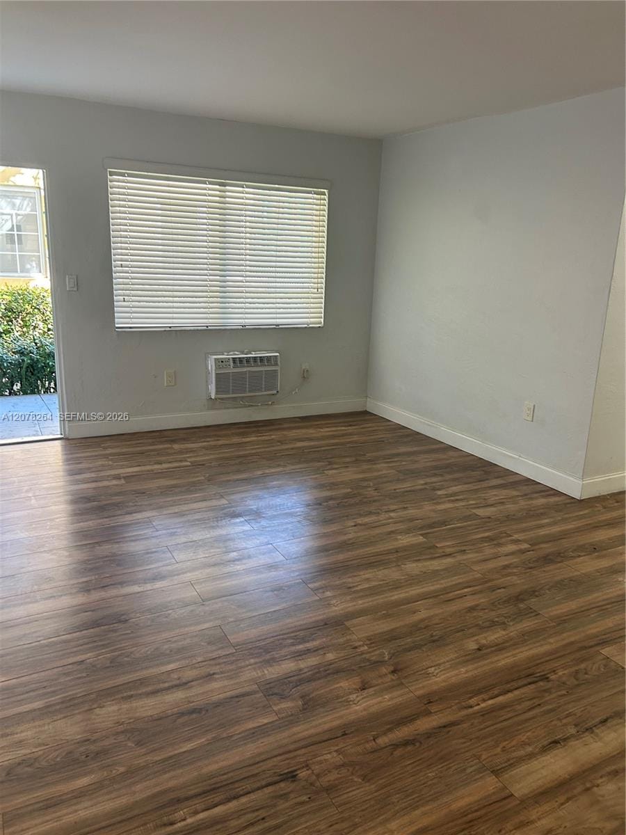 415 76th Street 2, Miami Beach, FL 33141 photo 8