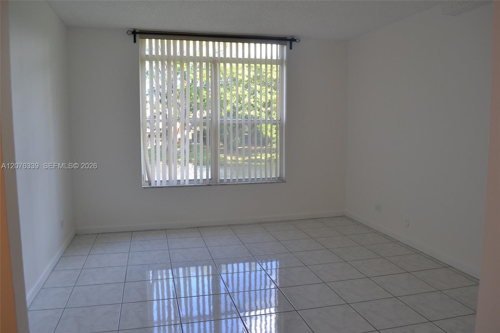 3670 Inverrary Drive 2D — photo 12