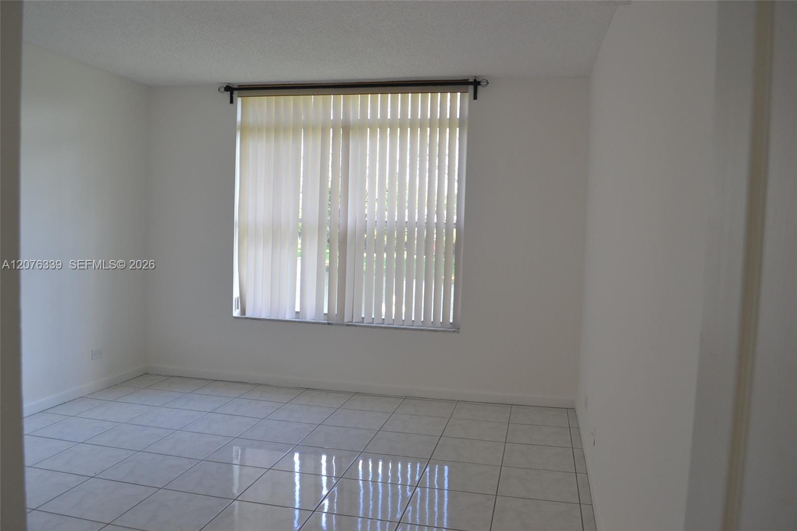 3670 Inverrary Drive 2D — photo 10