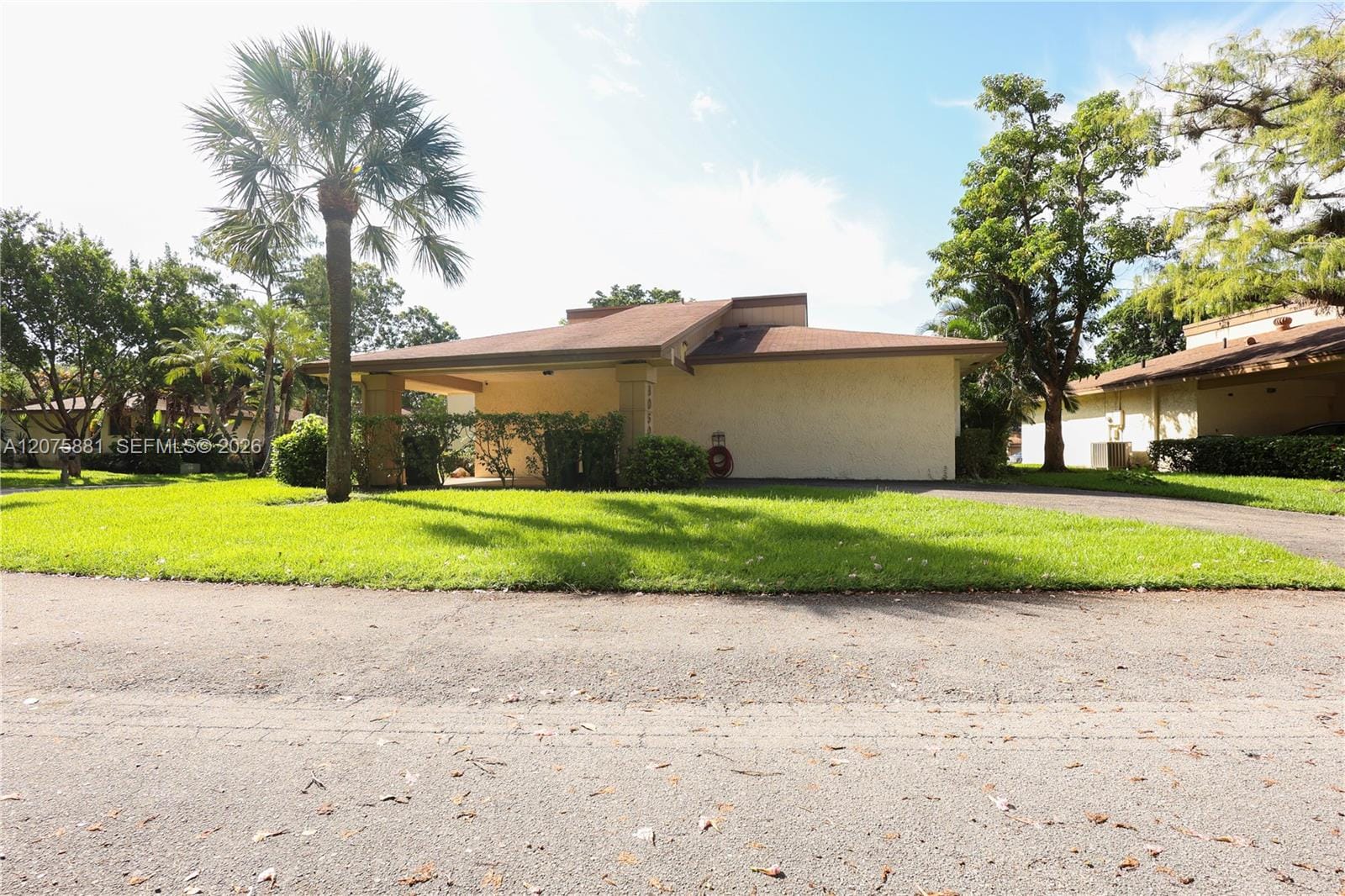 8050 Palmetto Palm Circle 55 — photo 5