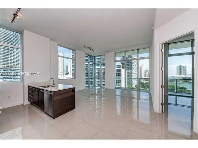 500 Brickell Avenue 1101, Miami, FL 33131