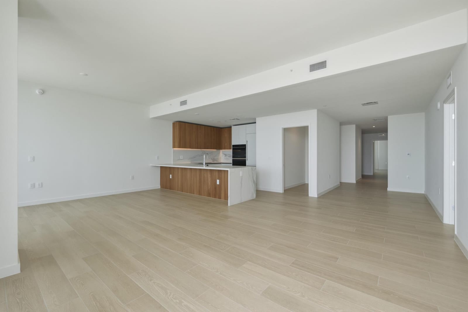 1400 Biscayne Boulevard 4304 — photo 4