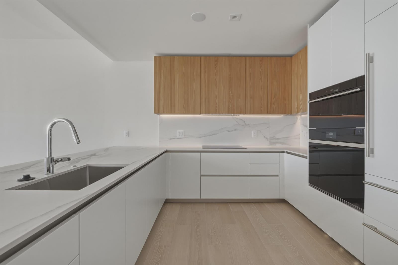 1400 Biscayne Boulevard 4304 — photo 7