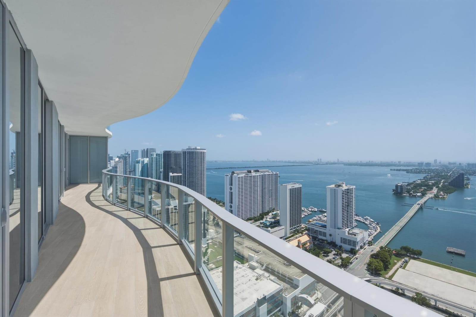 1400 Biscayne Boulevard 4304 — photo 8