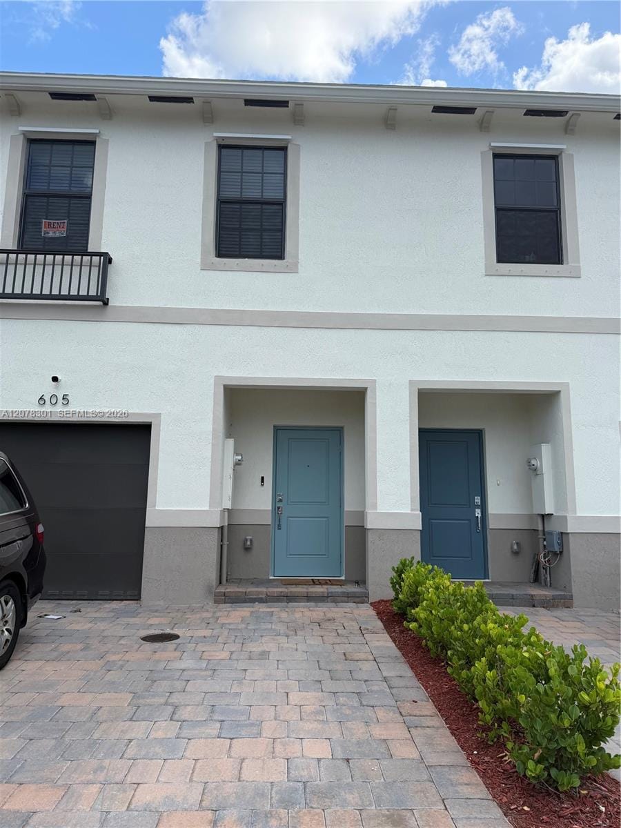 605 NW 6th Terrace, Florida City, FL 33034