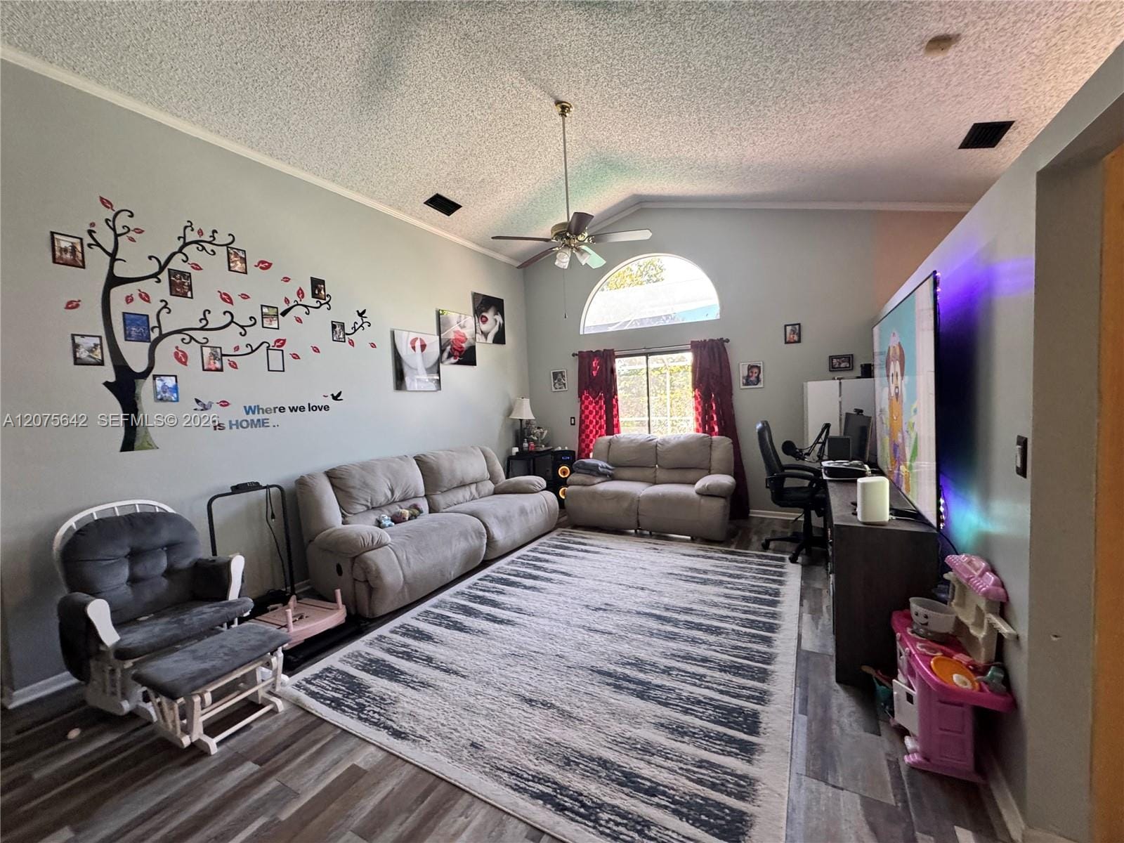 840 W Palm Run Drive — photo 3