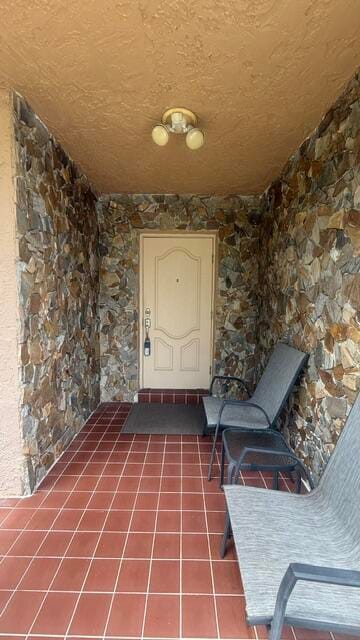 255 SANDPIPER Avenue — photo 3