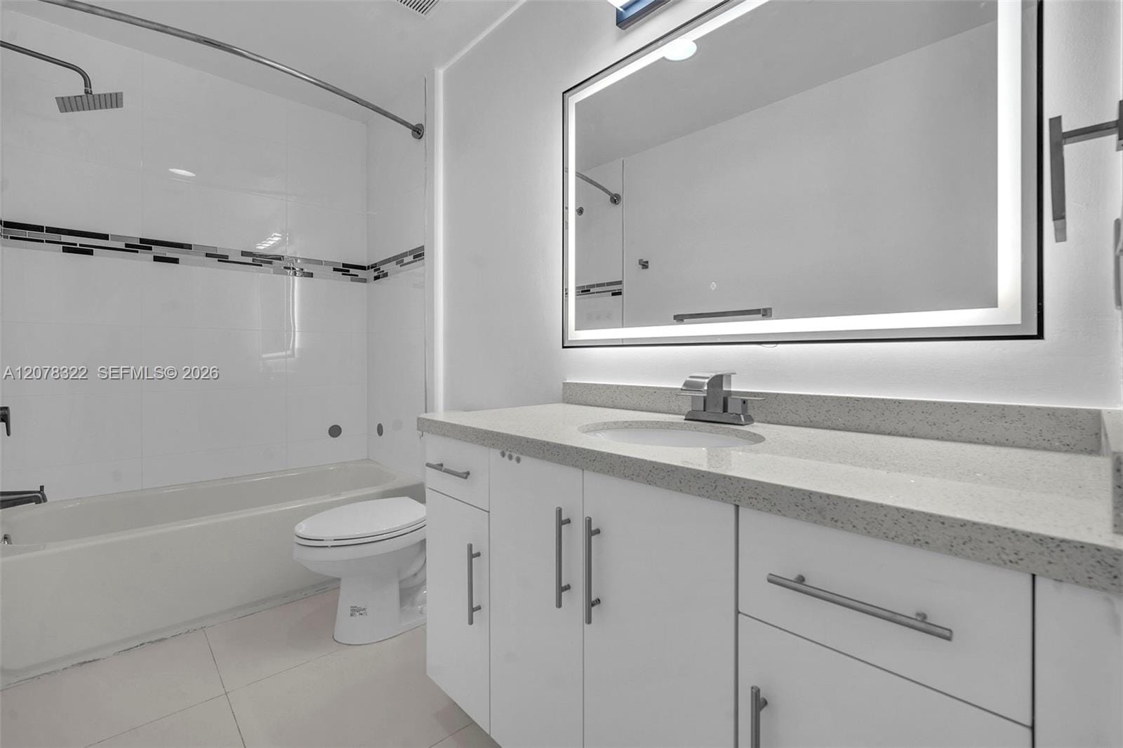 2651 NE 212th Terrace 301, Miami, FL 33180 photo 14