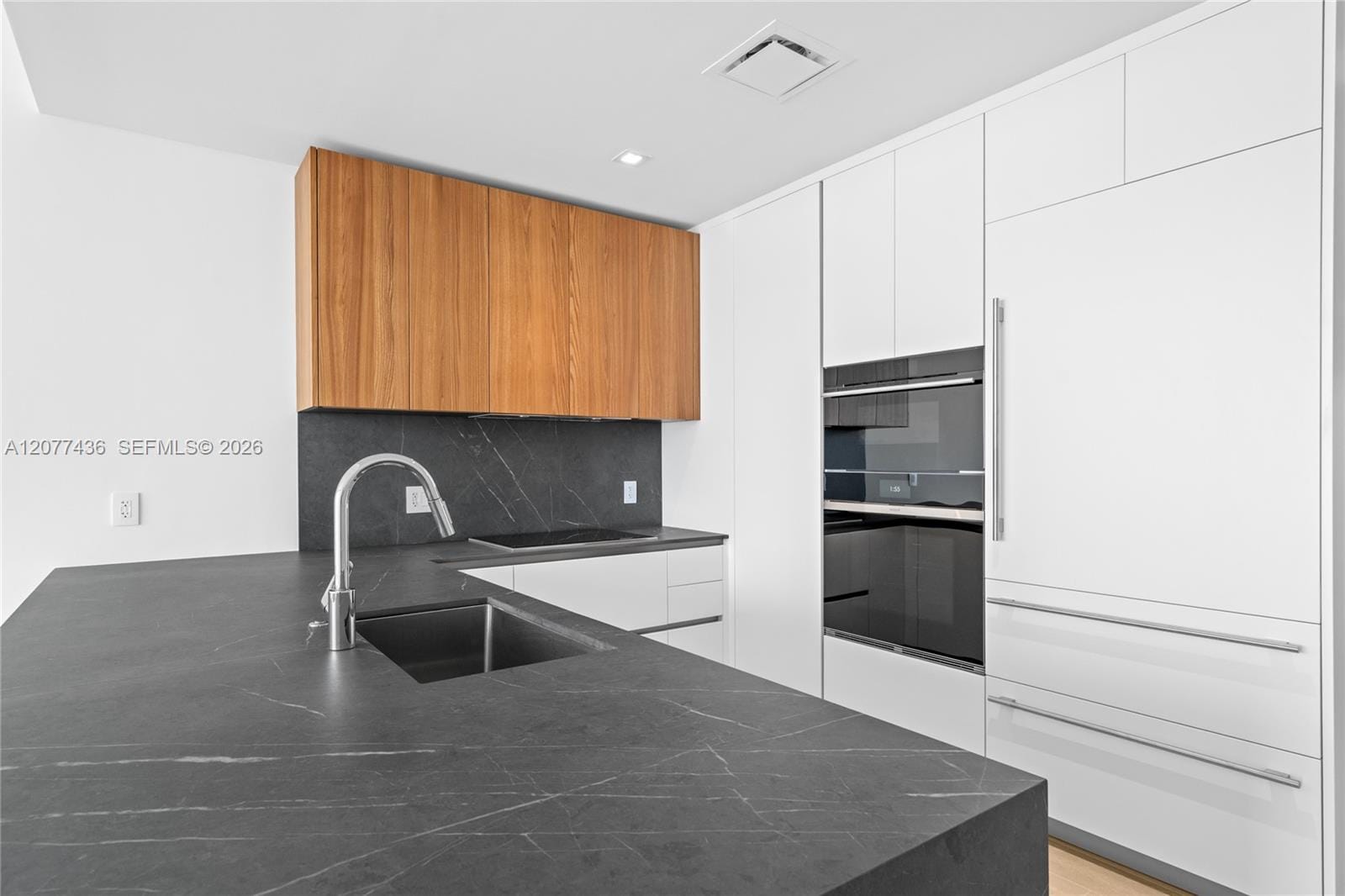 1400 Biscayne Boulevard 4203 — photo 11