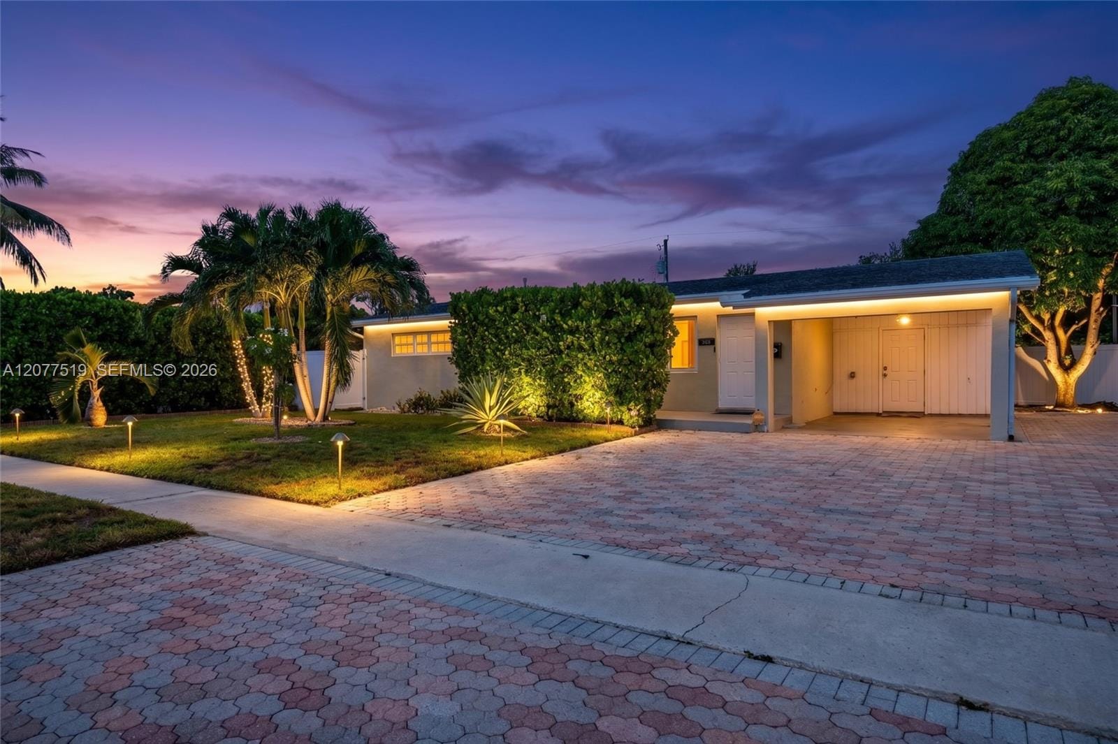 2061 SW 38th Avenue, Fort Lauderdale, FL 33312