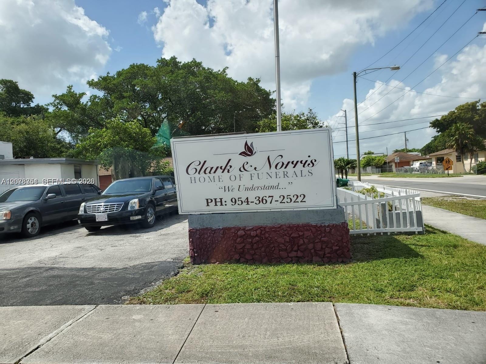 608 SW 12th Avenue, Dania Beach, FL 33004
