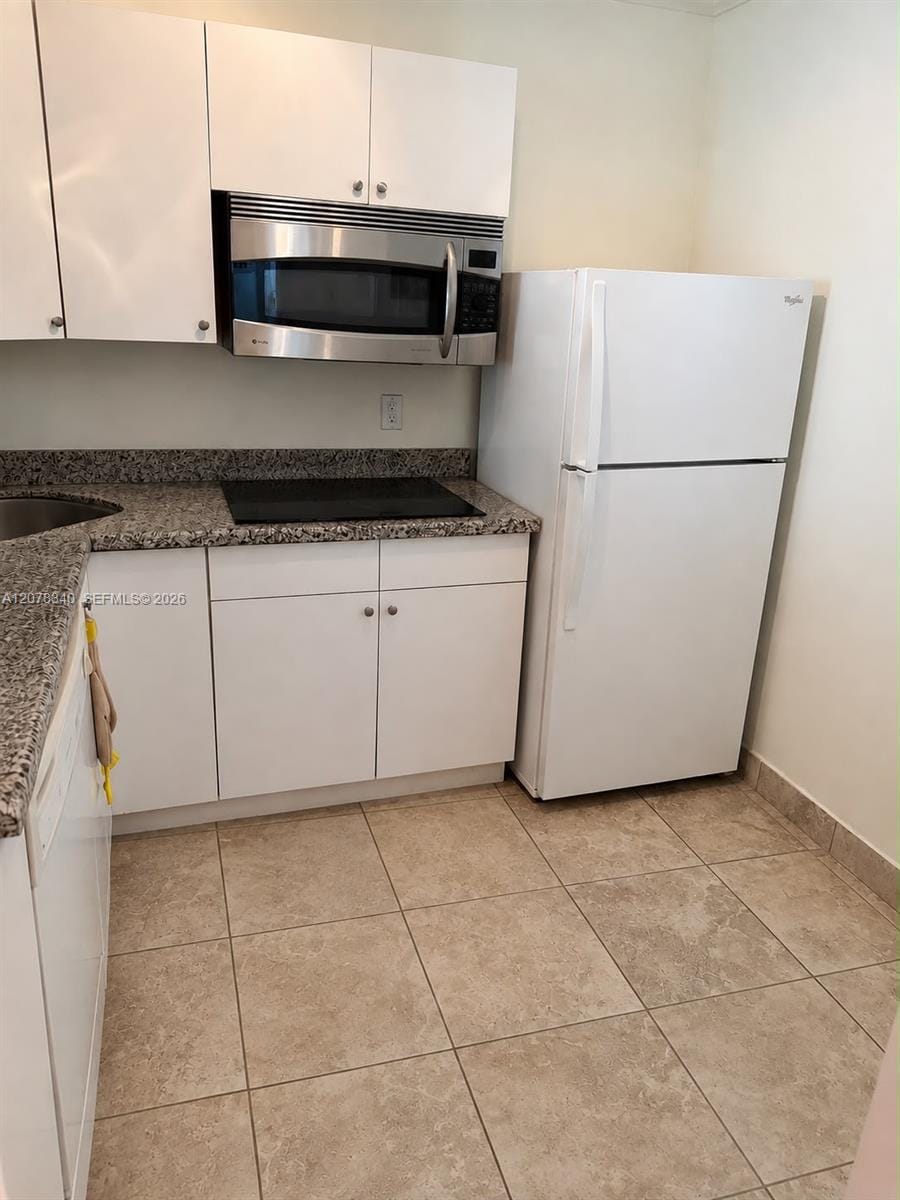 9420 Poinciana Place 206 — photo 7