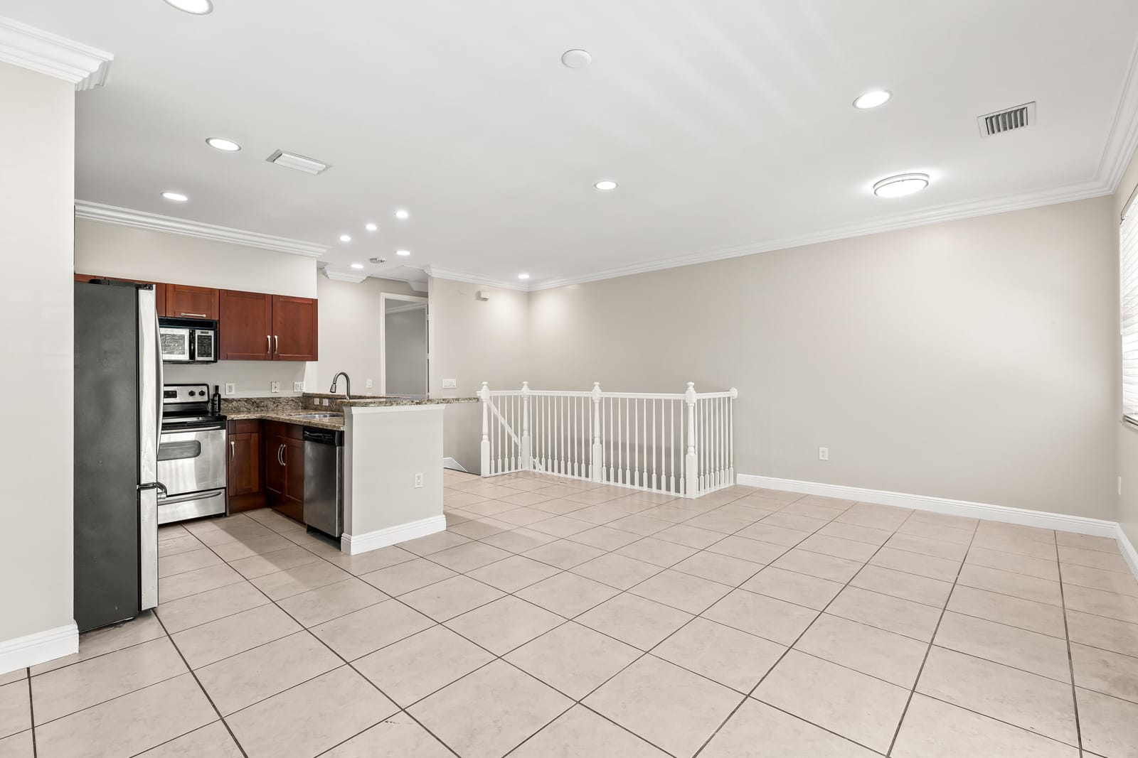 29 NE 24TH Avenue 29, Pompano Beach, FL 33062 photo 9