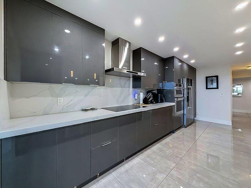 3050 NE 47TH Court 507 — photo 11