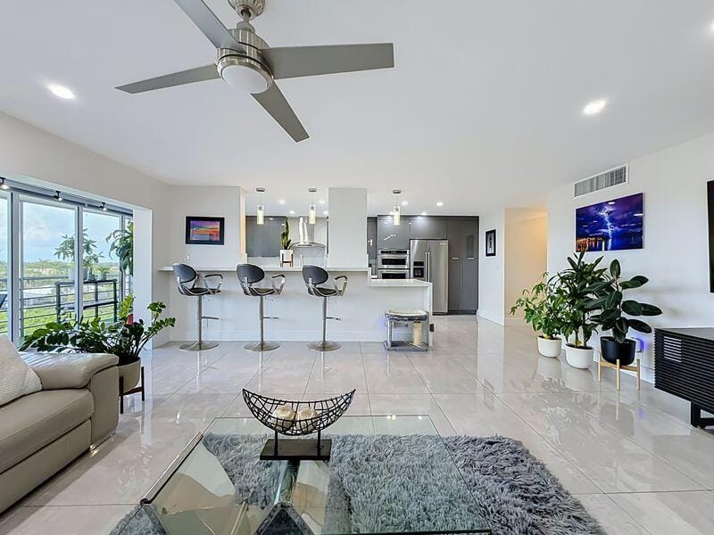 3050 NE 47TH Court 507, Fort Lauderdale, FL 33308