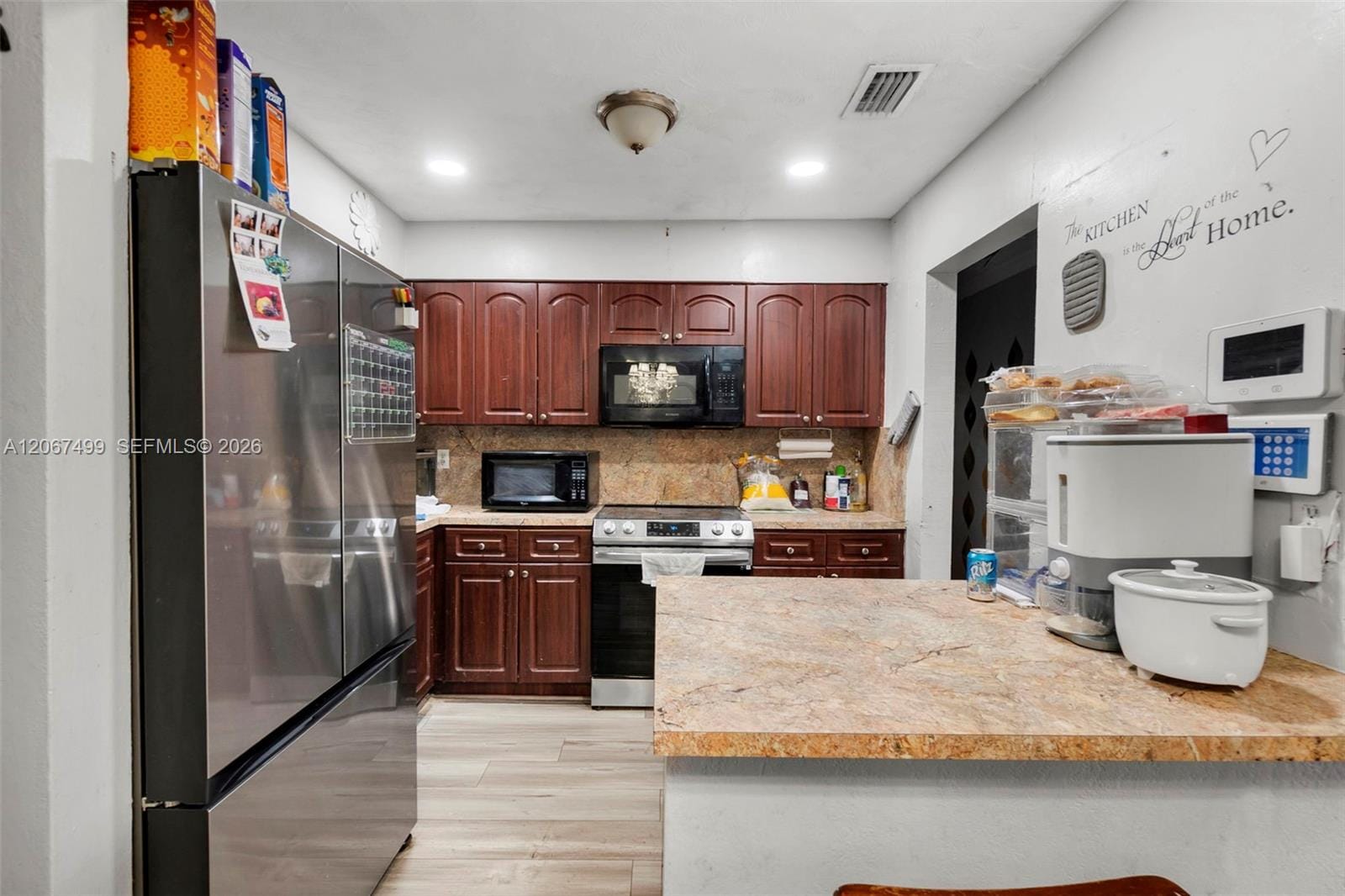6921 Taylor Street — photo 3