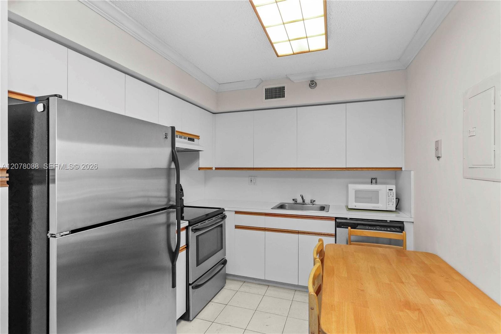 3400 NE 192nd Street 1911 — photo 8