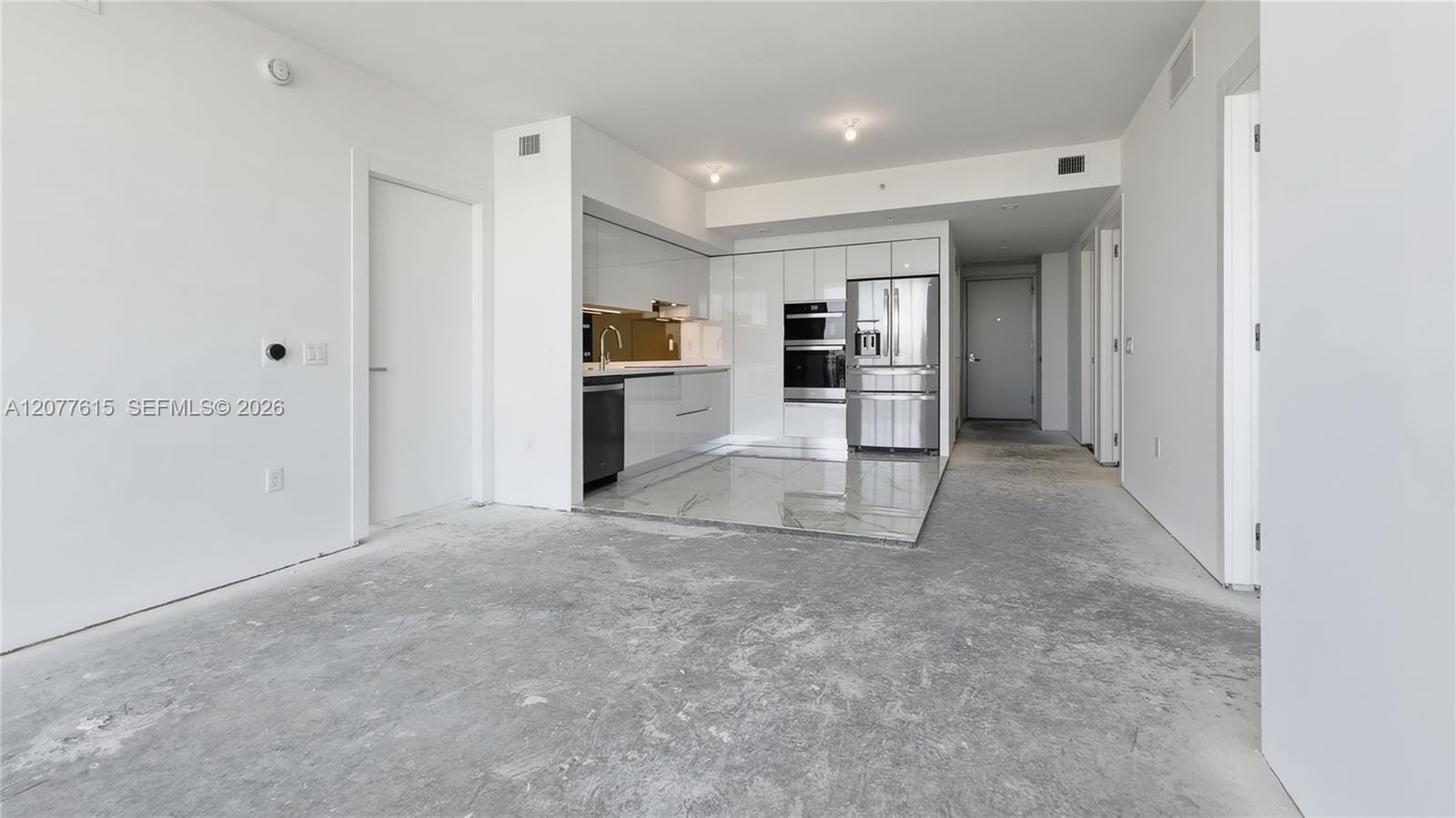1170 E Hallandale Beach Boulevard 1102 — photo 5