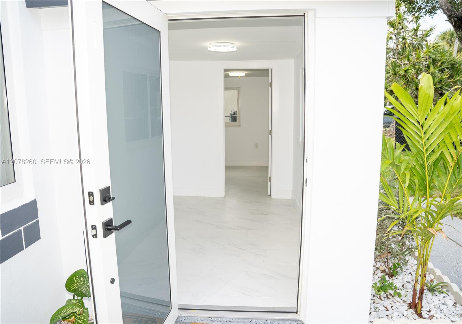 1640 NE 172nd Street, North Miami Beach, FL 33162 photo 2