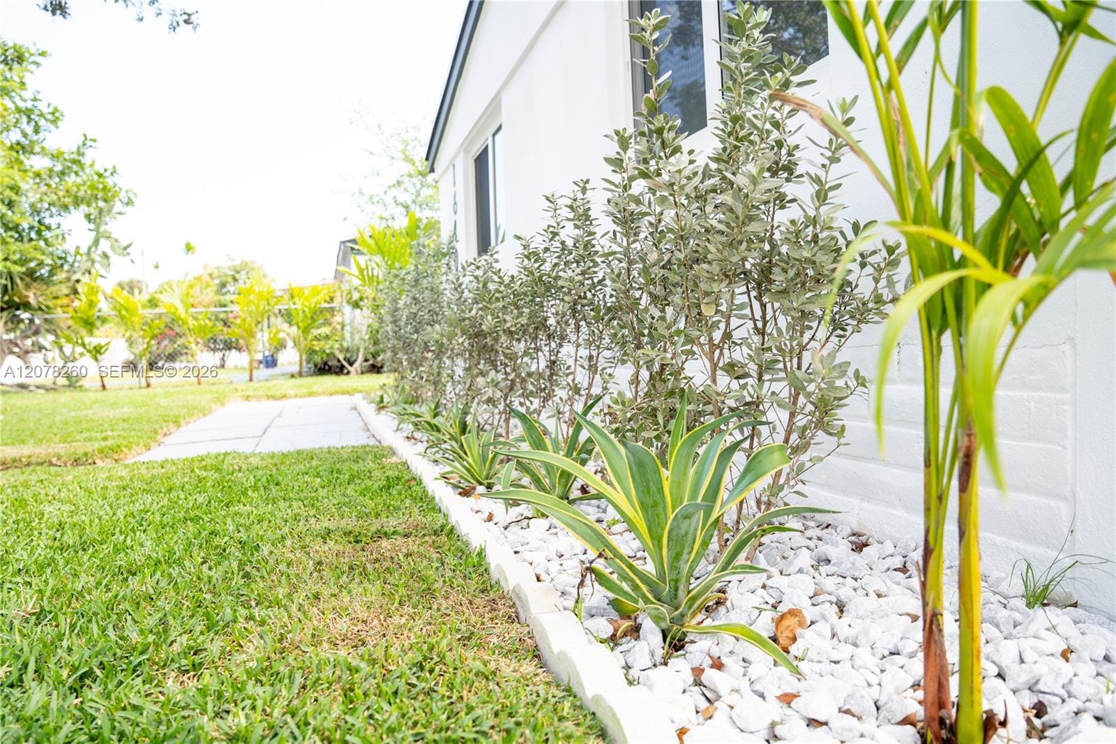 1640 NE 172nd Street, North Miami Beach, FL 33162 photo 25
