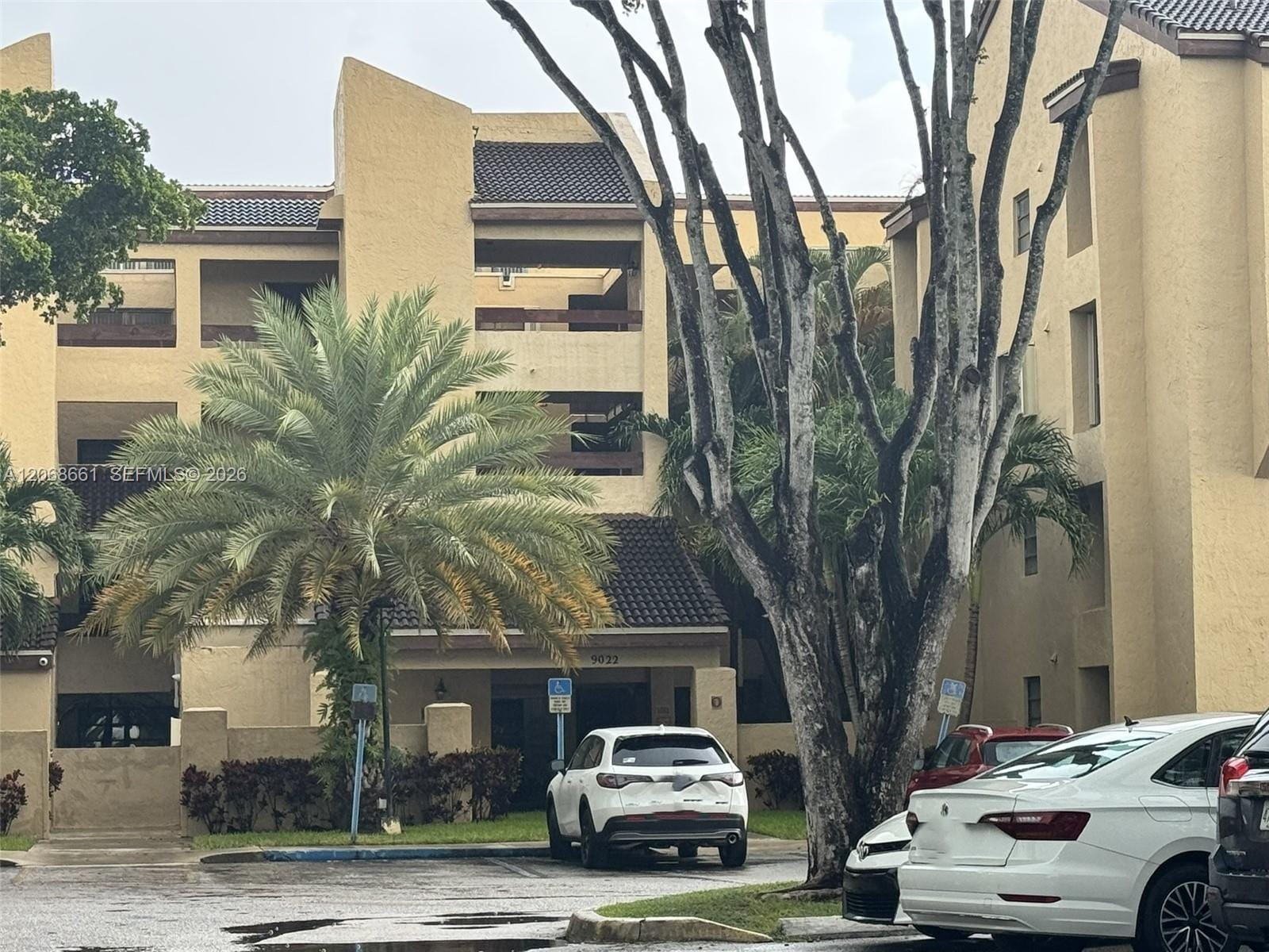 9022 SW 123rd Court O406, Miami, FL 33186