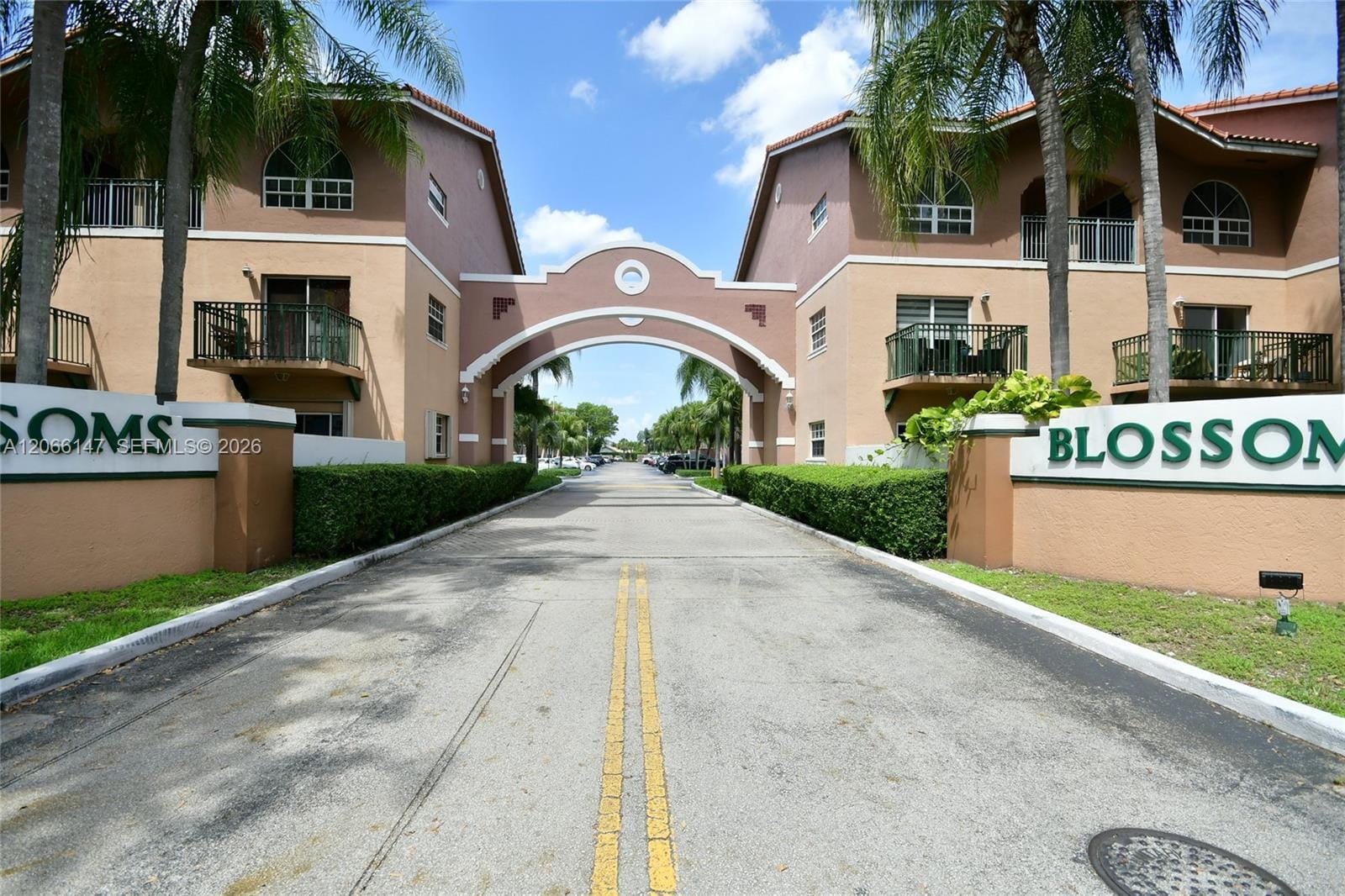 10026 Hammocks Boulevard 103-6 — photo 8