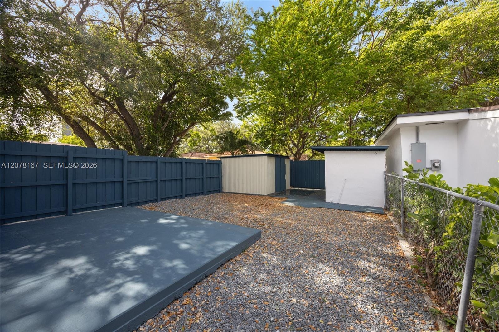 2332 SW 26th Lane — photo 8