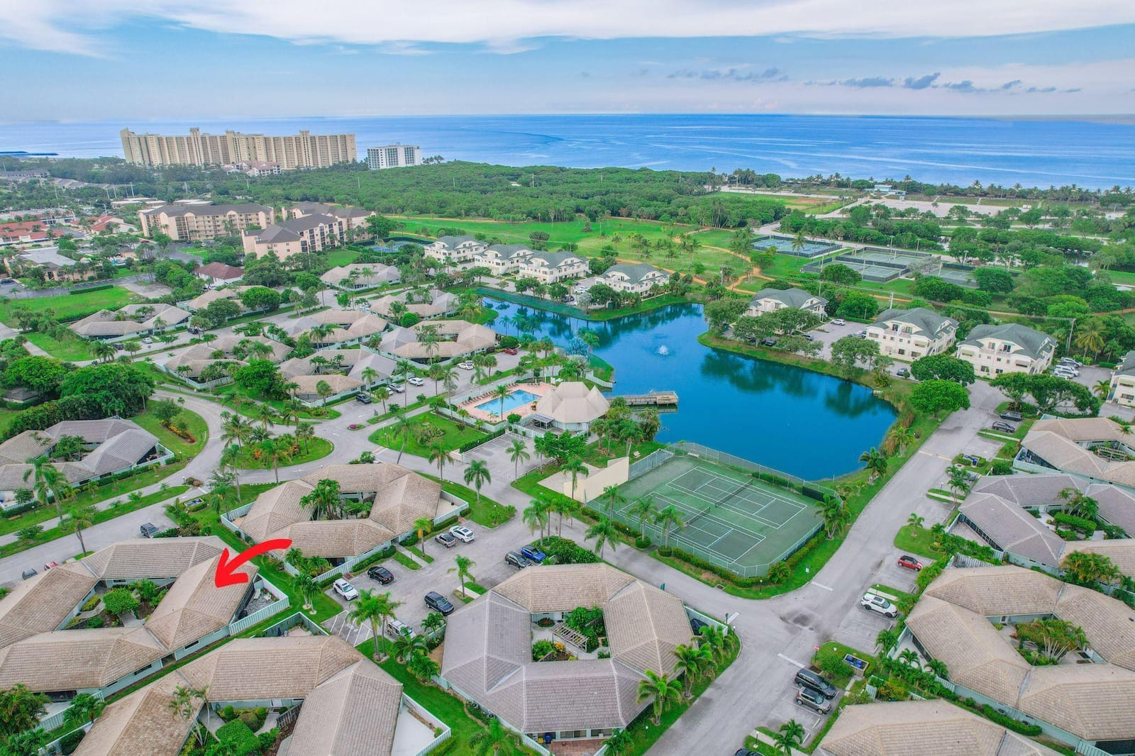 1127 E SEMINOLE Avenue E 11B, Jupiter, FL 33477