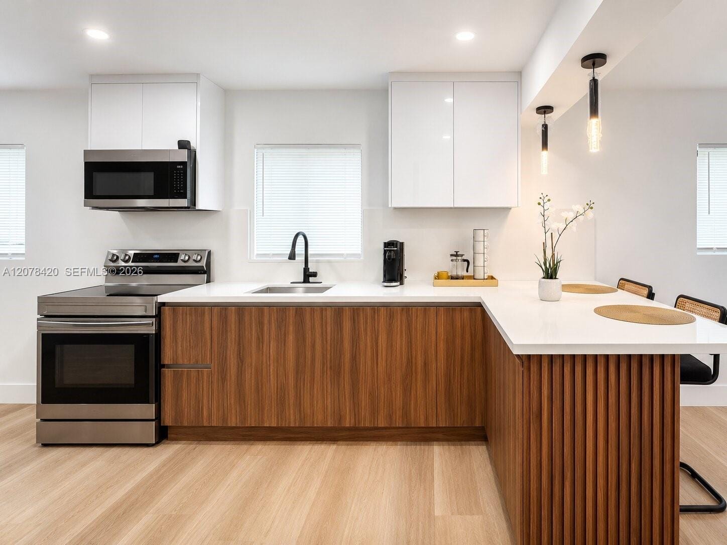 1305 NW 5th Avenue — photo 5