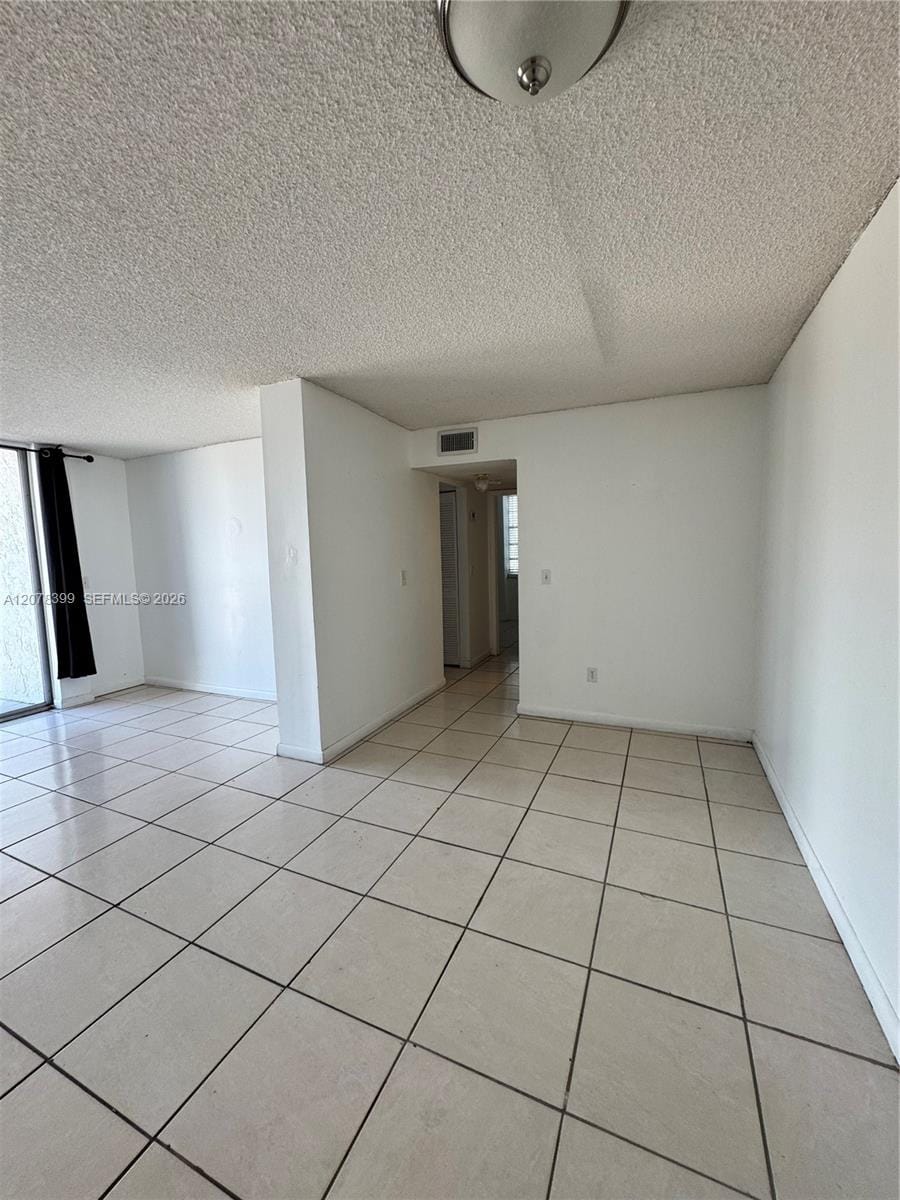 12105 NE 6th Avenue 304, North Miami, FL 33161