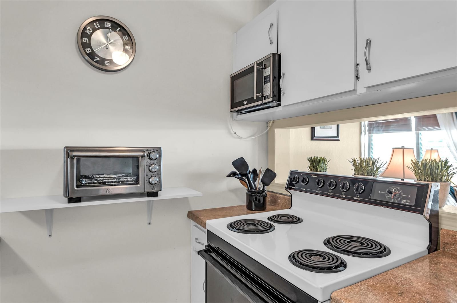 925 SW 11th Avenue Unit j17, Hallandale Beach, FL 33009 photo 16