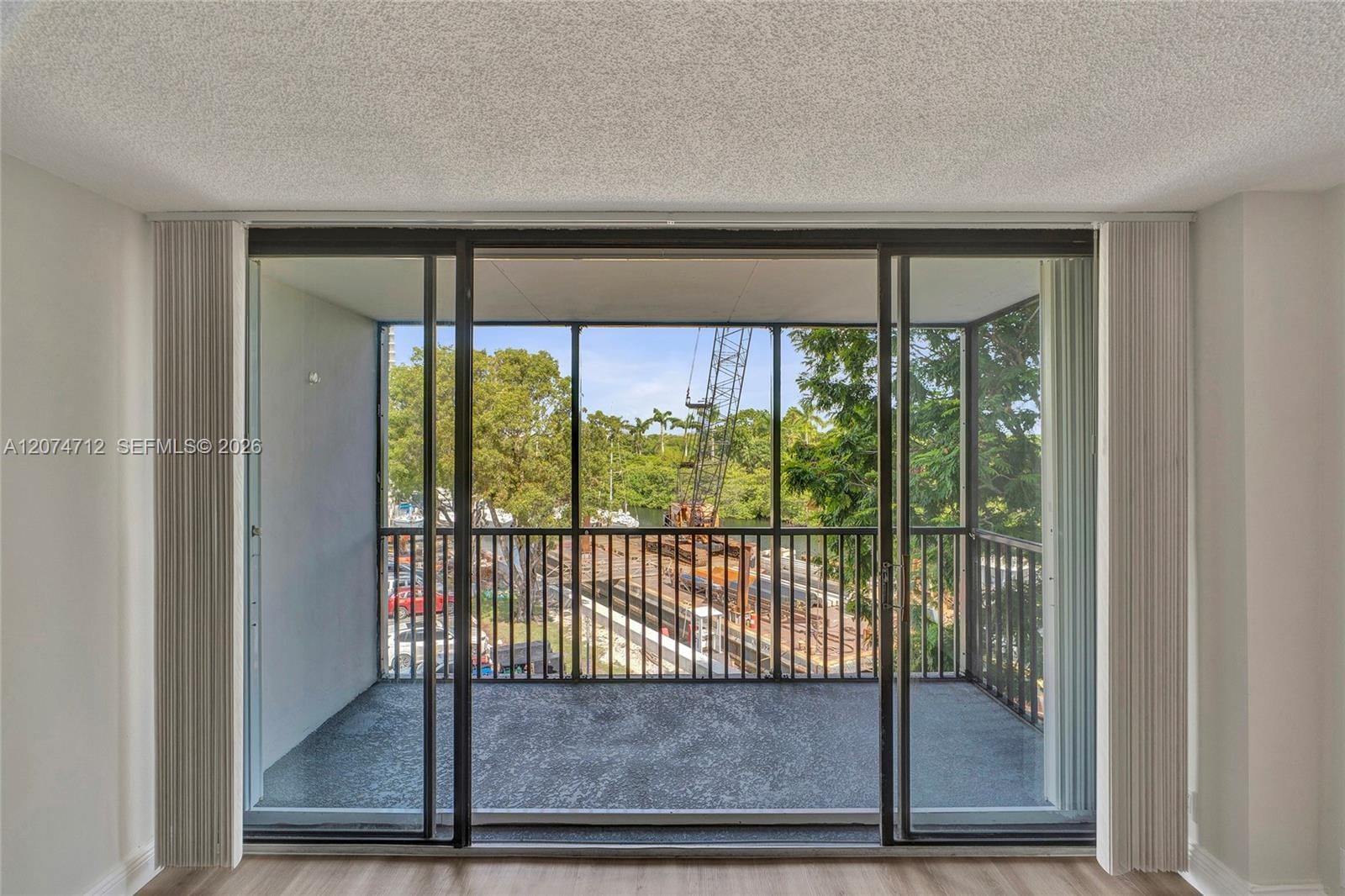 3401 N Country Club Drive EI403, Aventura, FL 33180 photo 20