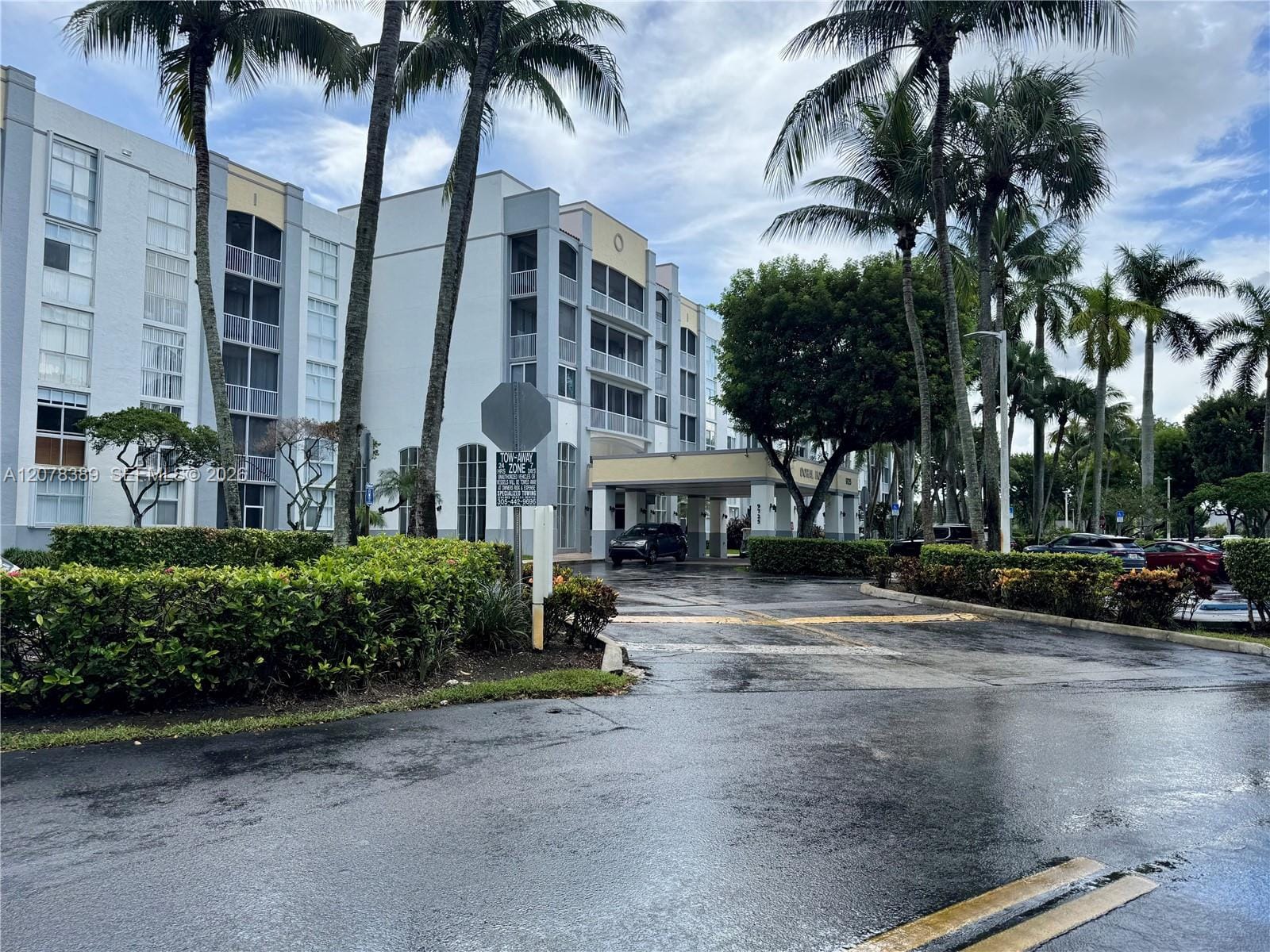 9725 NW 52nd Street 109, Doral, FL 33178