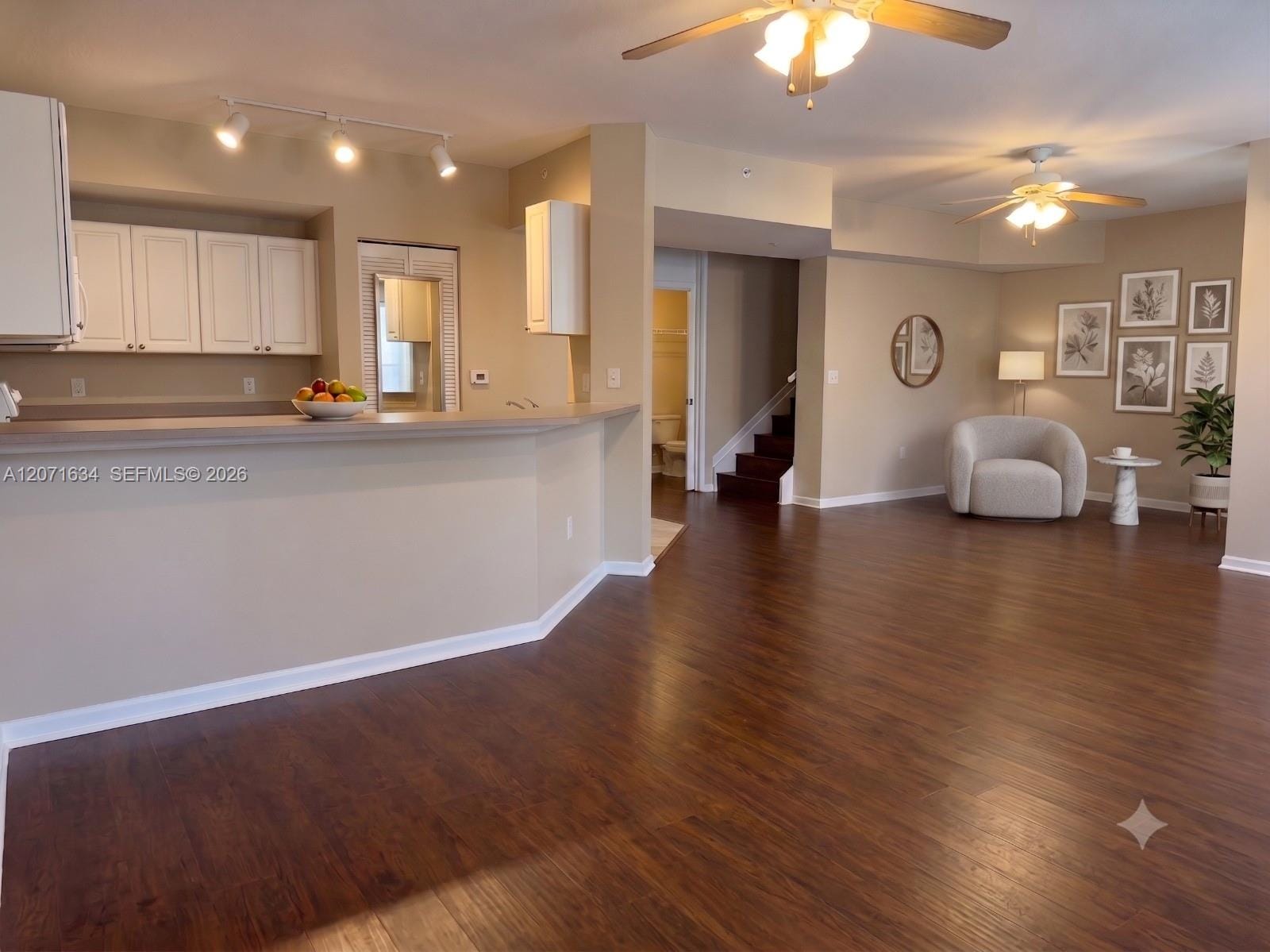6498 W Sample Road 6498 — photo 3