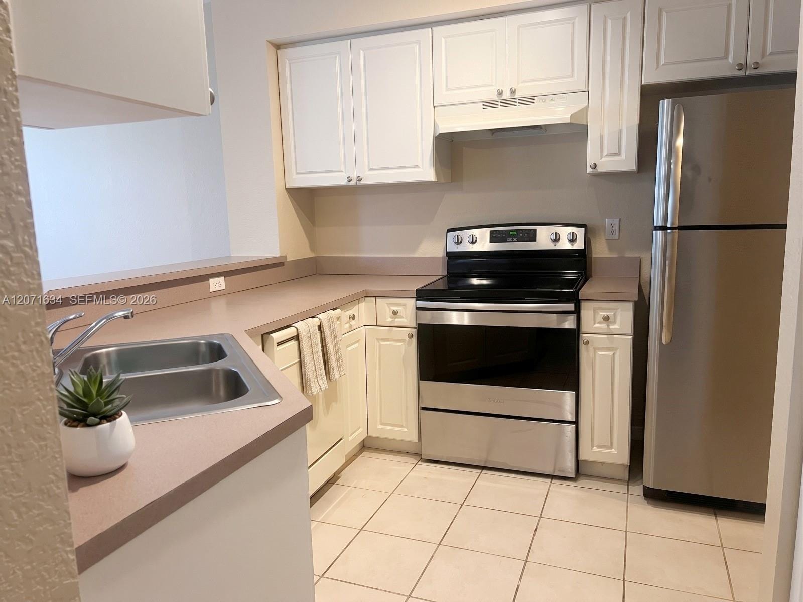 6498 W Sample Road 6498 — photo 5