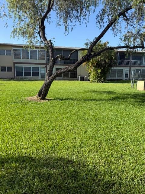 7500 NW 5TH Place 104 — photo 9