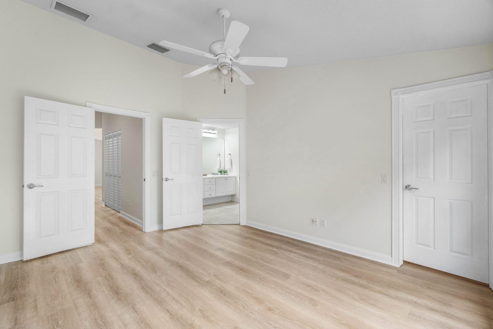 1182 Pinewood Lake Court — photo 11
