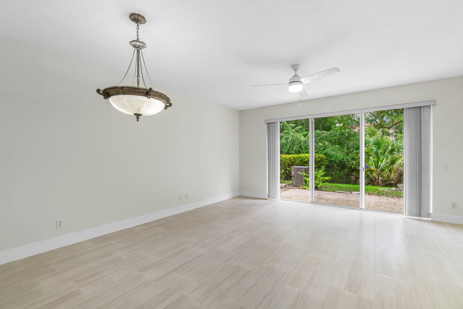 1182 Pinewood Lake Court — photo 7