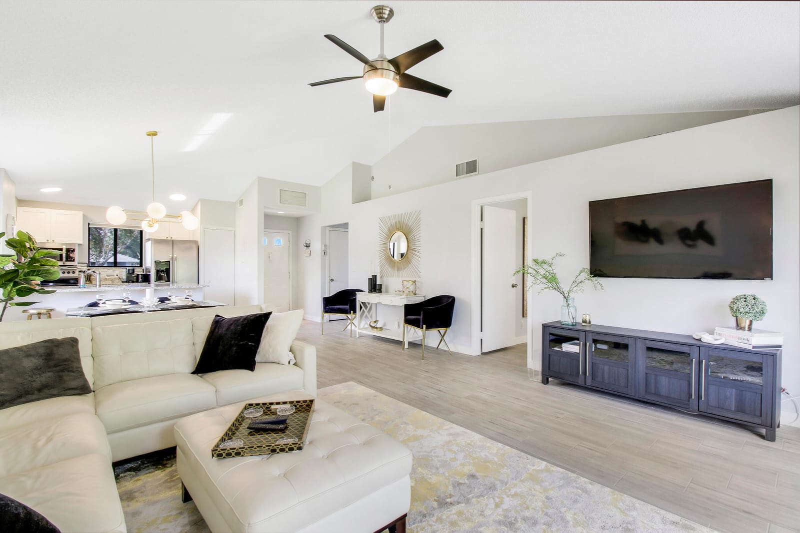 108 CLUB Drive, Palm Beach Gardens, FL 33418 photo 14