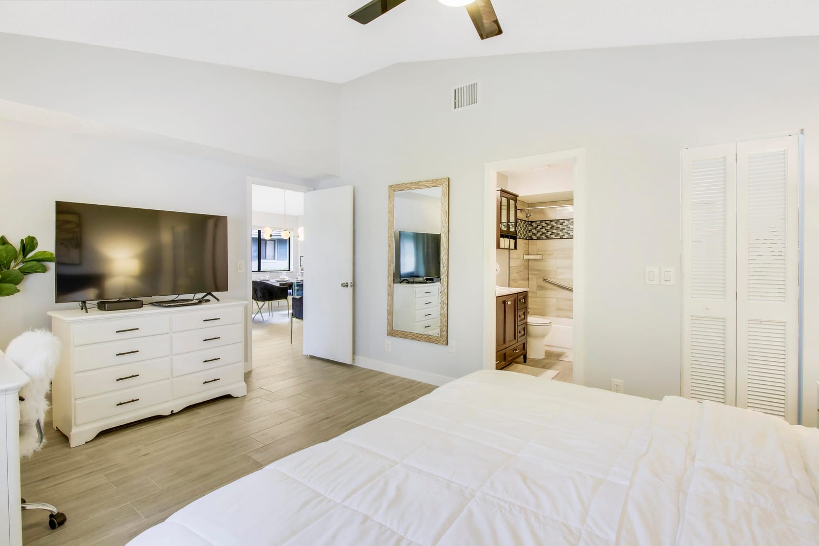 108 CLUB Drive, Palm Beach Gardens, FL 33418 photo 19