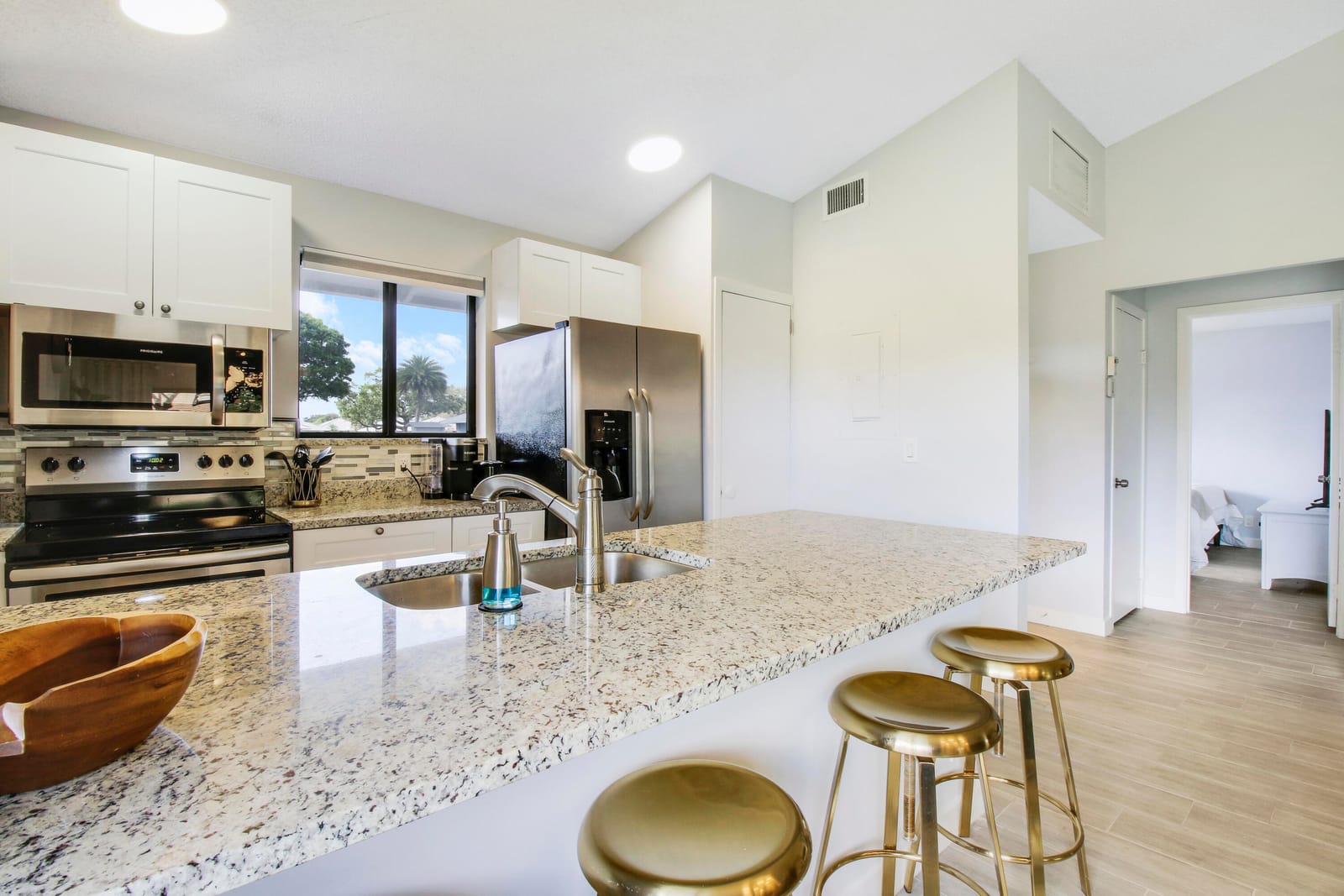 108 CLUB Drive — photo 10