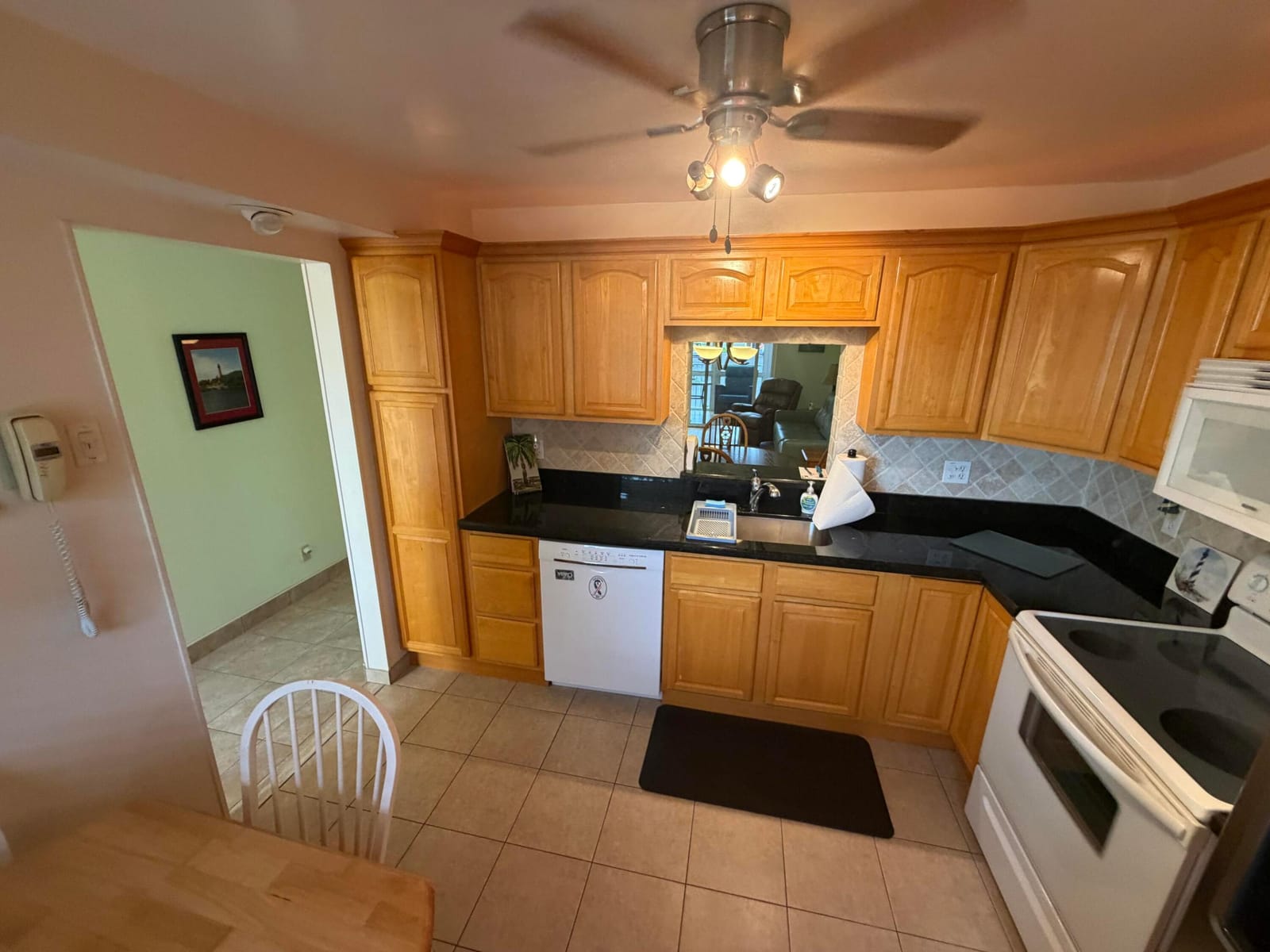 206 SE 10TH Street 201 — photo 11