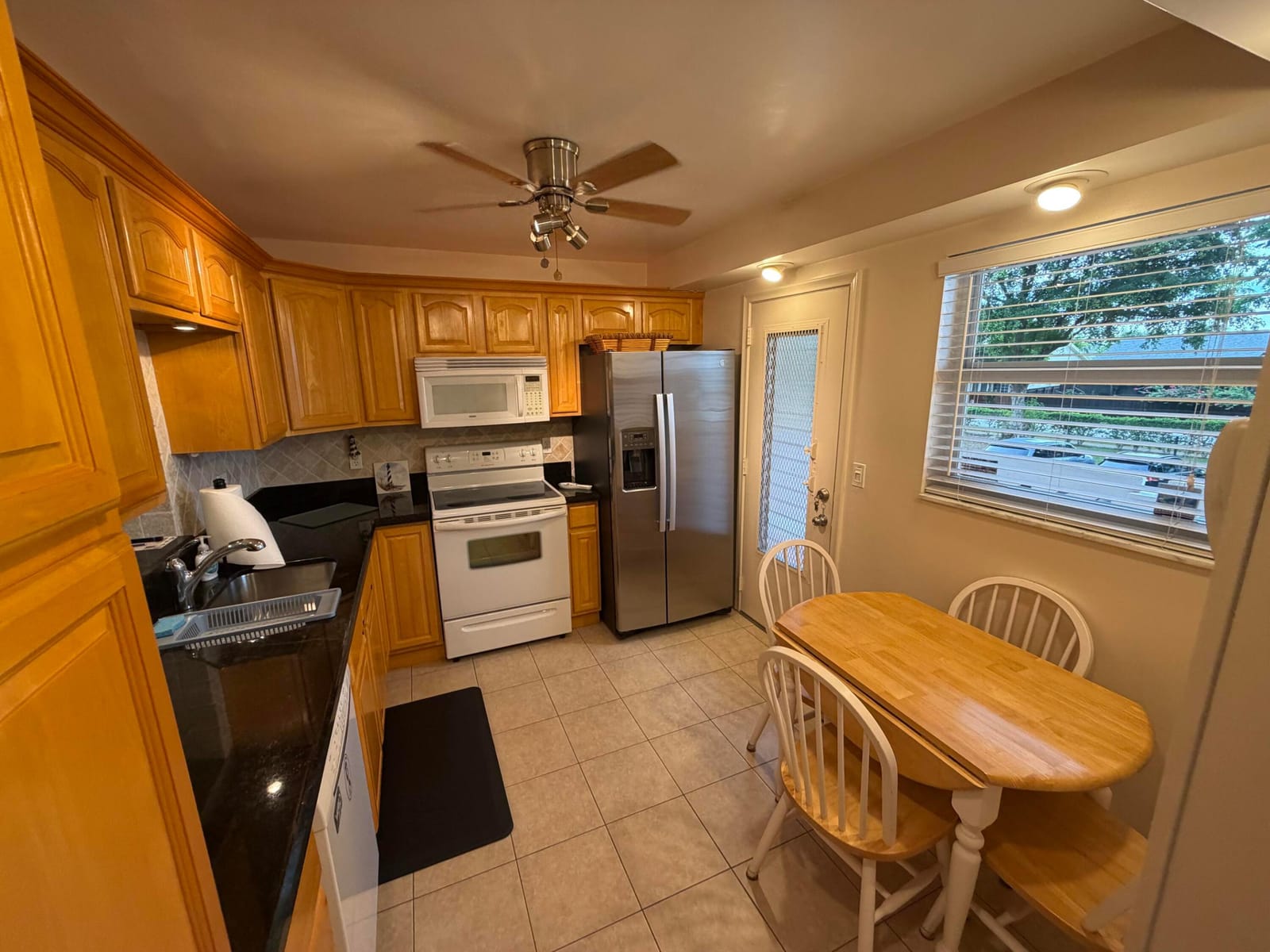 206 SE 10TH Street 201, Dania Beach, FL 33004 photo 14