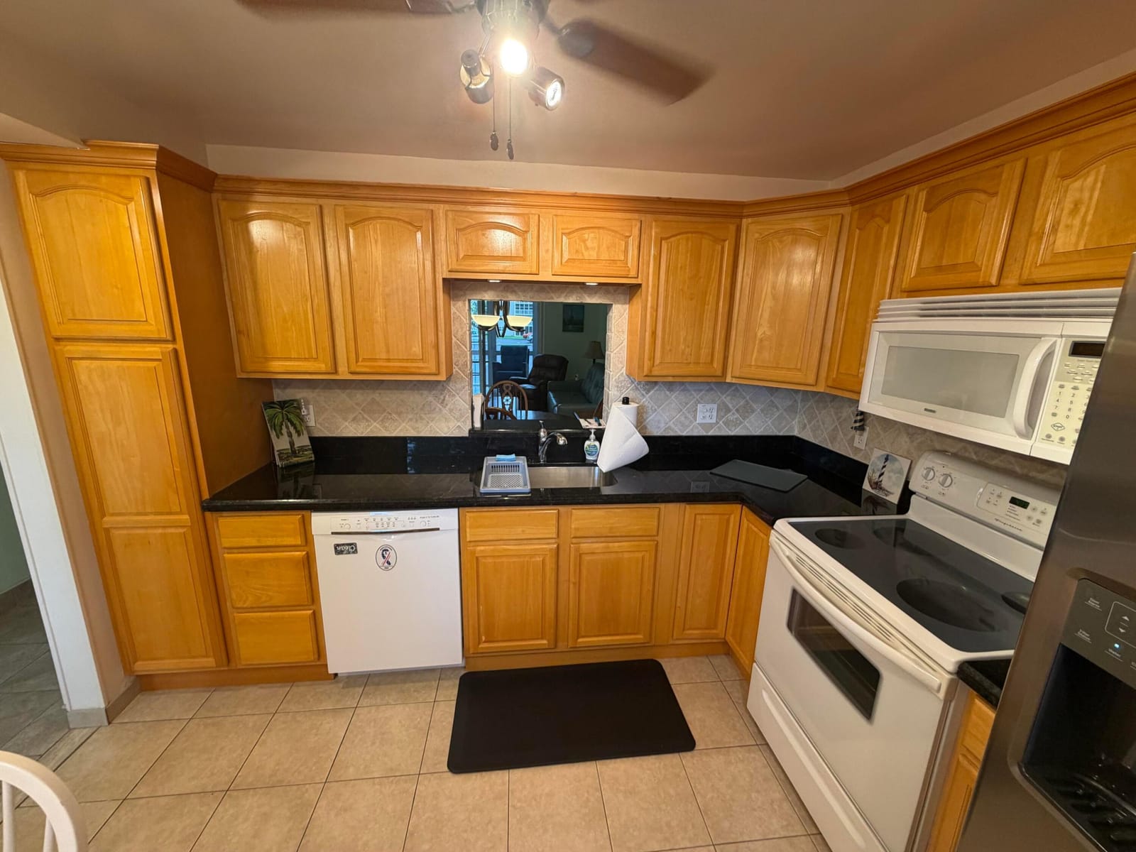 206 SE 10TH Street 201, Dania Beach, FL 33004 photo 16