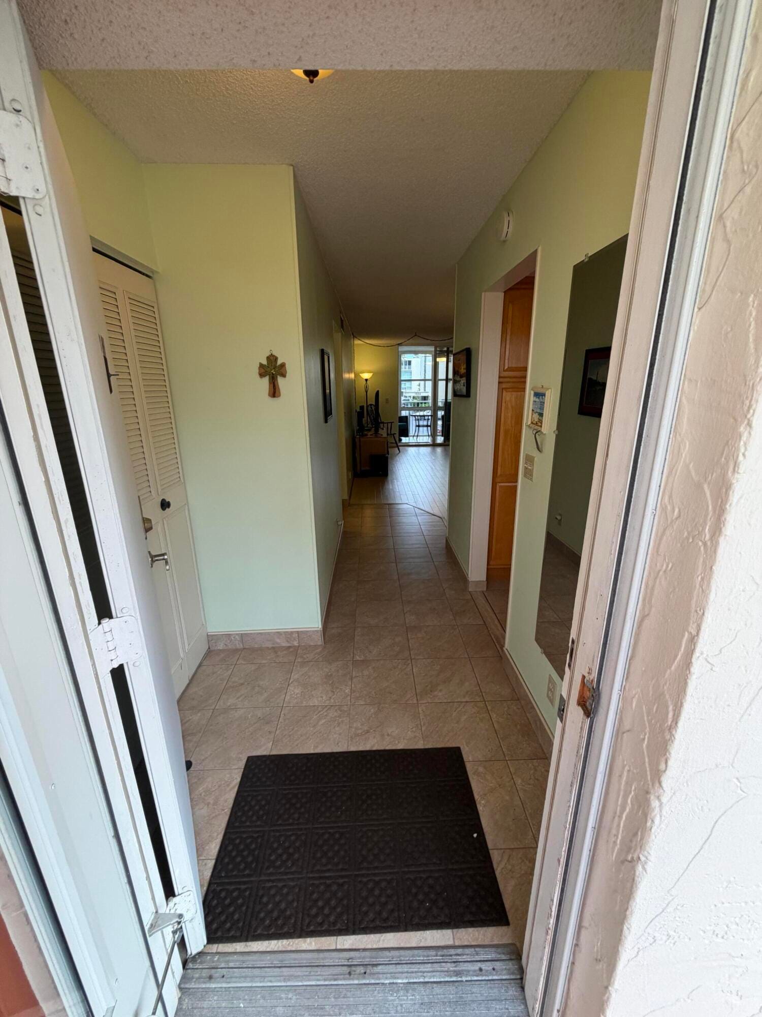 206 SE 10TH Street 201 — photo 9