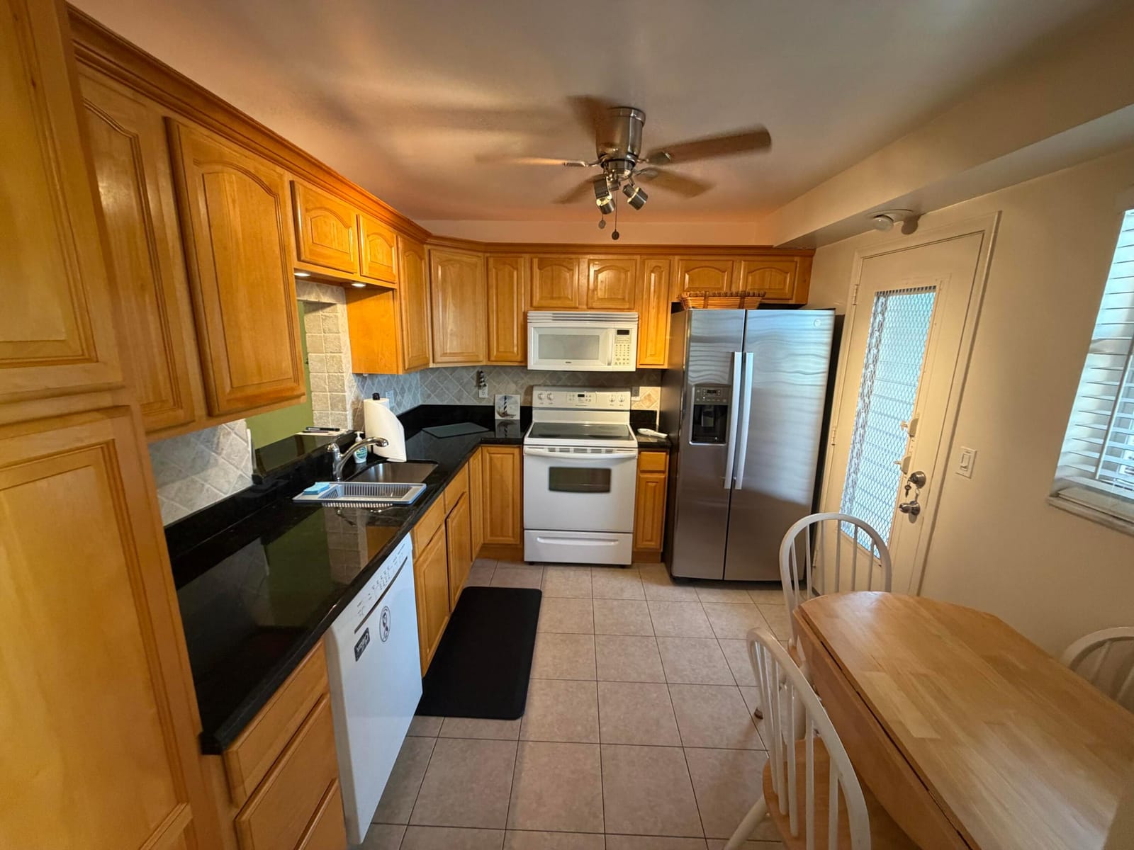 206 SE 10TH Street 201 — photo 10